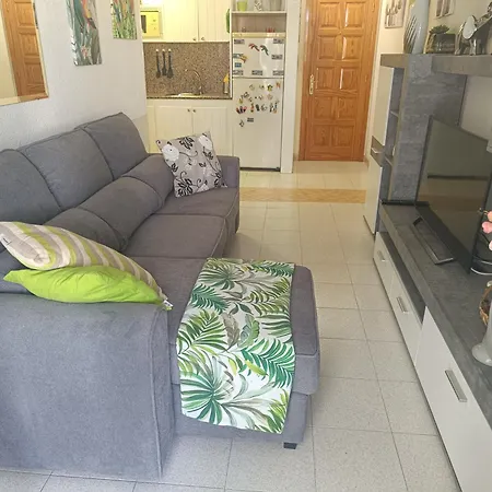 Olas Apartment *